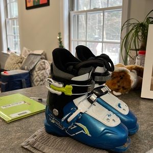 Kid’s Nordica Firearrow Team 2 Ski Boots 🎿 Size 23.5